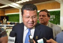 DESENTUERTOS: *SEÑALES DE HUMO A CORRAL