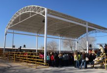 Presupuesta Municipio 12 domos para escuelas