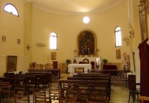Se prende fuego en interior de iglesia