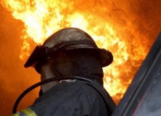 Muere anciano al incendiarse su casa