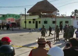 Se desploma techo de restaurante y deja tres muertos