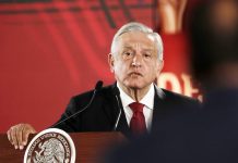 Frena AMLO entrega de dinero a organizaciones sociales