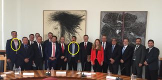 DESENTUERTOS: SIMBIOSIS RIGGS-CORRAL