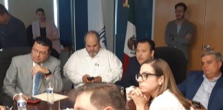 DESENTUERTOS: CONTINÚA PLANCHANDO EL JUÁREZ ILUMINADO