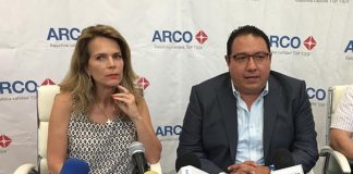 DESENTUERTOS: SE DESTAPA CLOACA GASOLINERA