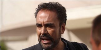 DESENTUERTOS: DESESPERADO, SALE LOERA A CALLE A BUSCAR MIGRANTES