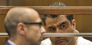 Ahora sí, políticos desairan festejo de líder de la Luz del Mundo