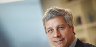 ¿Quién es Claudio X. González, a quien AMLO ve como adversario?