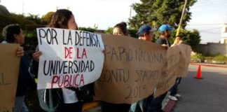 Aunque se pare todo el país, no cederemos a chantajes: AMLO a universidades