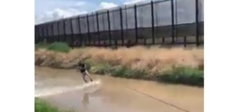 Video: Esquían en Juárez junto al muro de Trump