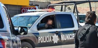 Encuentran a mujer muerta dentro de su casa
