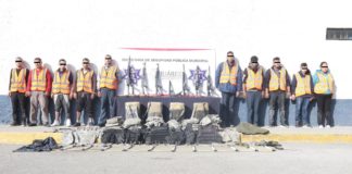 Caen 18 ‘mexicles’ con mochilas de marihuana y arsenal