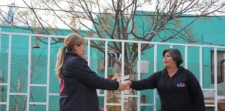 Atiende Presidenta de DIF Municipal solicitudes elaboradas en redes sociales