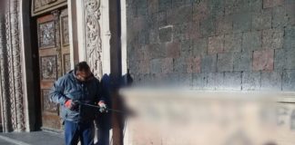Anarquistas vandalizan presidencia vieja