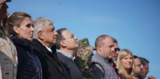 Promete López Obrador monumento para víctimas de La Mora