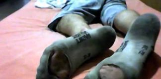 Quería calcetines y su padre lo golpeó; menor presenta denuncia