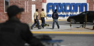 Aíslan a 45 chinos en complejo de Foxconn