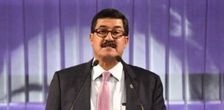 DESENTUERTOS: SE MOFA CORRAL DE CÓNSUL CHINO POR CORONAVIRUS