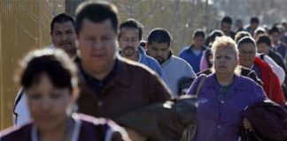 Insisten maquilas en re abrir pese a brotes de Covid-19