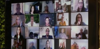 DESENTUERTOS: APABULLAN ‘MILLENIALS’ A REGIDORES VETUSTOS