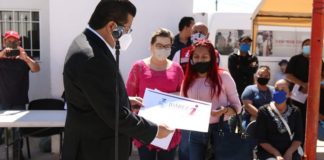 Entregan becas del programa “Primero los Niños”