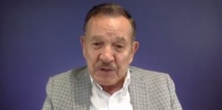 DESENTUERTOS: MANEJA QUINTANA GRILLA CON PINCITAS