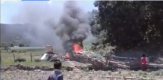 Salvan rarámuris a piloto que cayó en avioneta