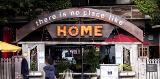 Ordena California nuevo cierre total de restaurantes y cines