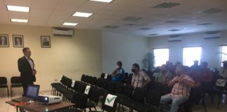 Capacitan a choferes de camiones para evitar discriminación al personal de salud