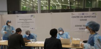 Impone Francia pruebas obligatorias de covid a extranjeros