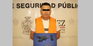 Detienen a hombre cuando intentaba vender pistola