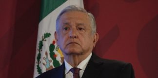 Acusa AMLO a ex gobernadores de protestas en presas