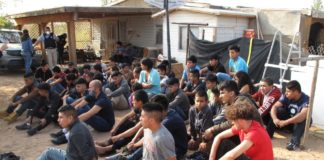 Tenían a 57 migrantes en casa de seguridad cerca de El Paso