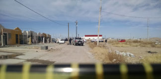 Encuentran a mujer encobijada y con tiro de gracia en la colonia Solidaridad