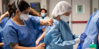 Sienta Chihuahua precedente en investigar discriminación contra enfermera