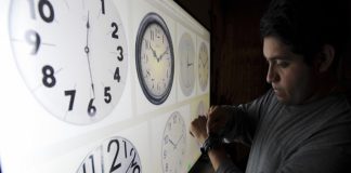 Causa confusión en Juárez cambio de horario