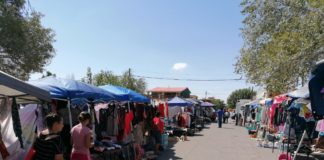 Realizan operativo en diversos tianguis por semáforo rojo