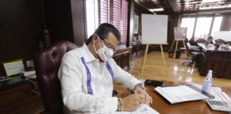 Alcalde se reincorpora al despacho municipal después de recuperación