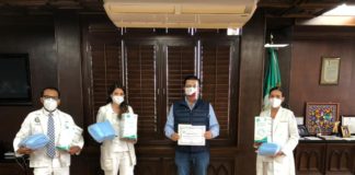 Entregó Alcalde equipo de protección a estudiantes de medicina