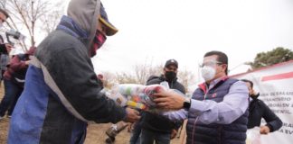 Entrega alcalde apoyos recolectores del relleno sanitario