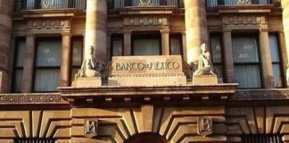 Meten freno en reforma al Banxico; aplazan discusión hasta febrero