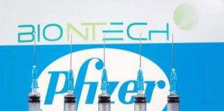 Estudian caso de doctora hospitalizada tras recibir vacuna anticovid