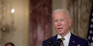 Recibirá EU 125 mil refugiados por año: Biden