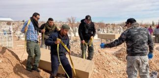 Entierra fiscalía 41 cuerpos no reclamados