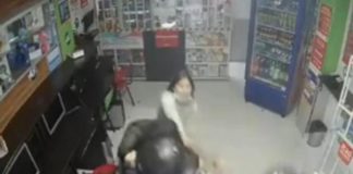 Machete en mano, niña de 14 años sacó a ladrón que asaltaba a su mamá