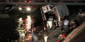 Sentencian a casi dos años de cárcel a chofer que volcó camión en el Chuviscar