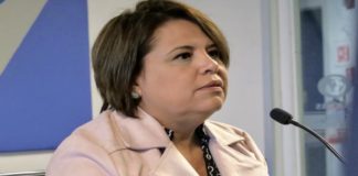 Sólo Adriana Fuentes tiene proyectos para Juárez; dice suplente
