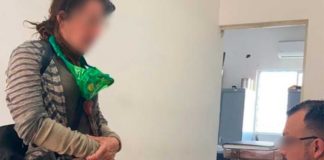 Regia cuenta cómo ayudó a mujer plagiada hace 27 años en EU