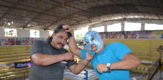 DESENTUERTOS: MÁSCARAS VS CABELLERAS POR BRT