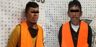 Los cachan robando mercancía de negocios